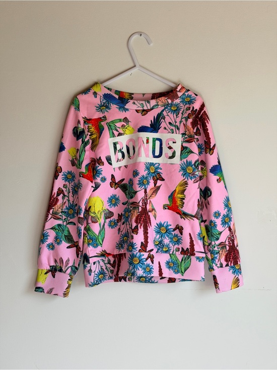 Bonds Other - BONDS Pink Floral & Parrot Pullover